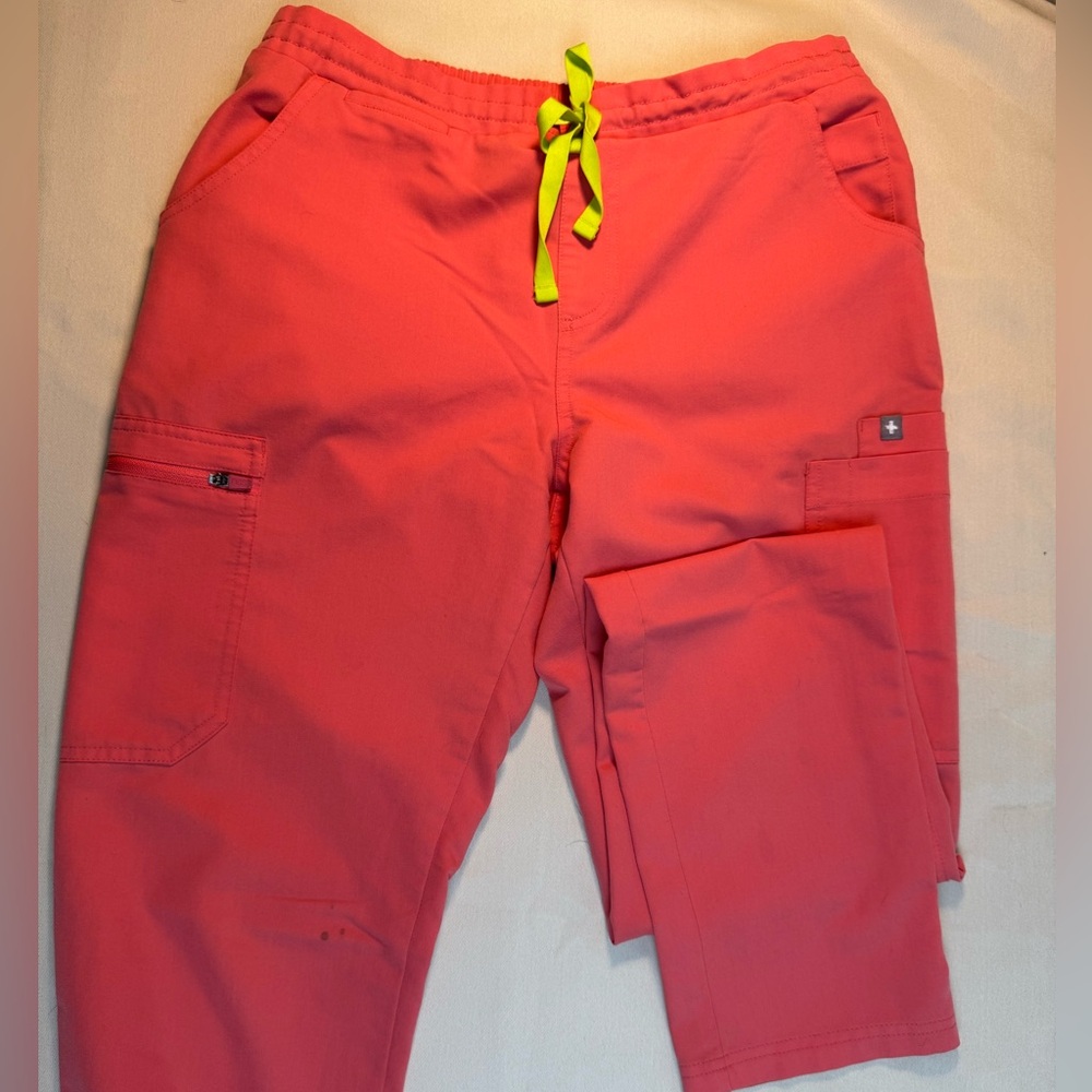 Figs Coral Technical Collection Scrub Pants, TW2000T